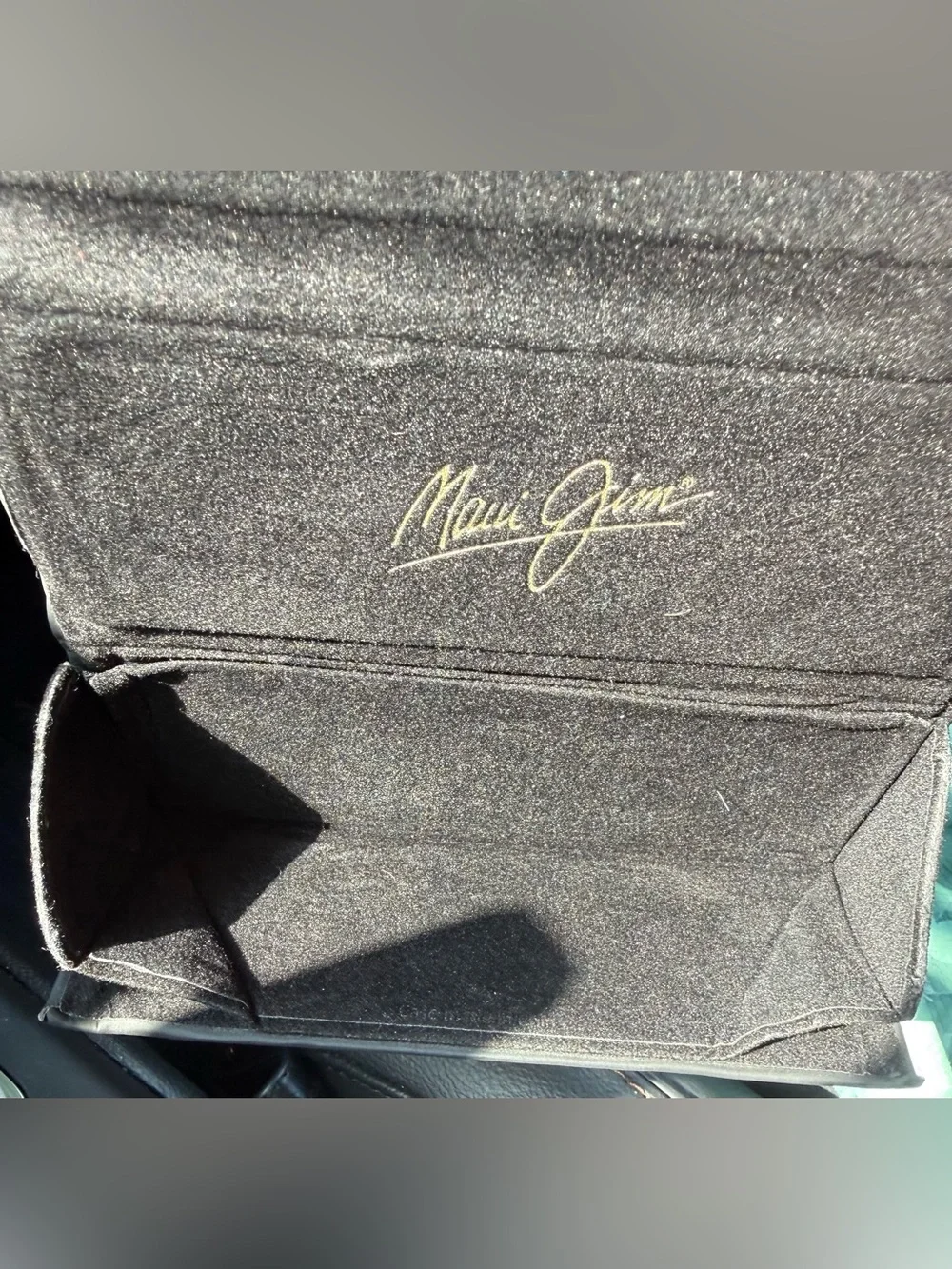 Maui Jim Black Sunglasses Case with Gold Script